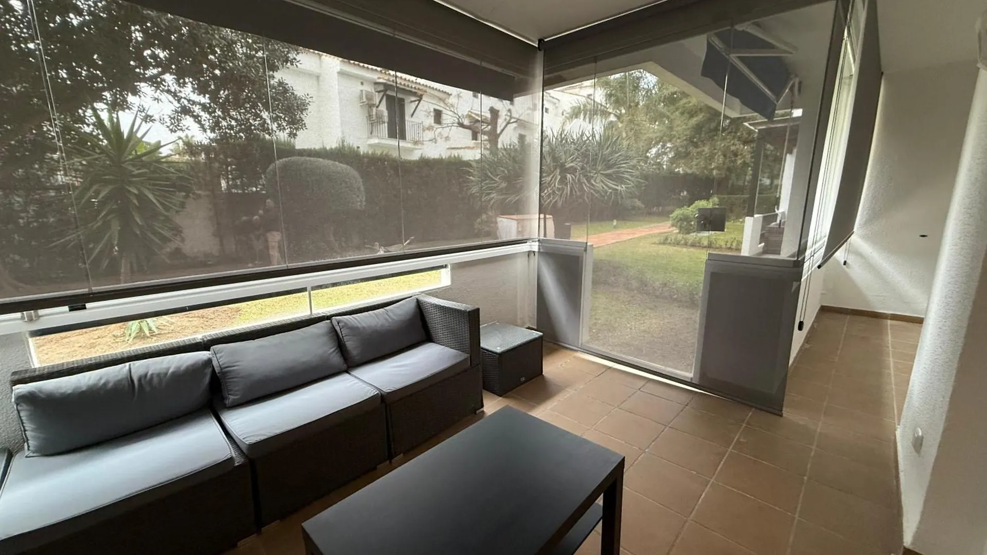 Medina Garden Apartment Marbella