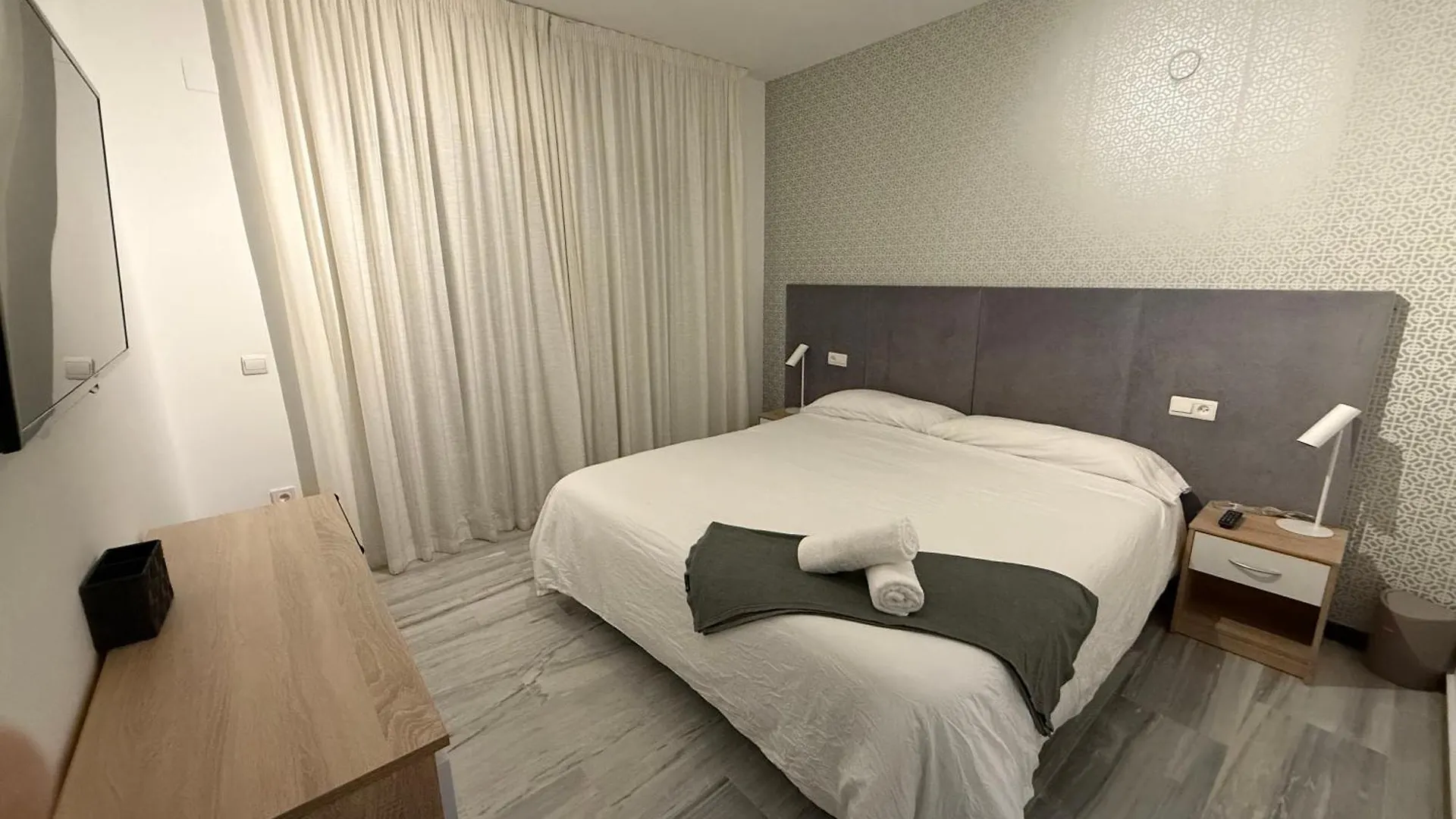 Medina Garden Apartment Marbella